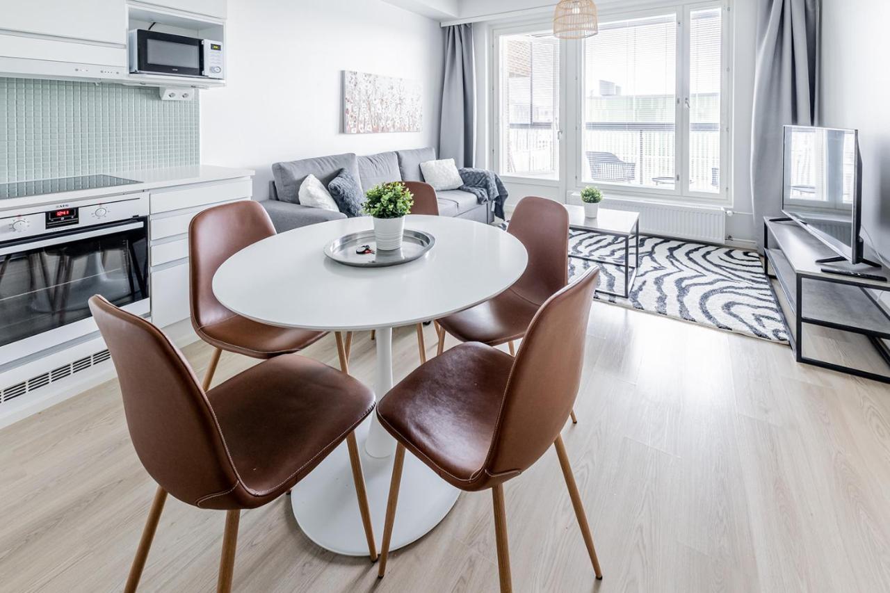 Sleepwell Apartments Niittykumpu 12 - Metro, 15 Min From Helsinki City Espoo Exterior photo