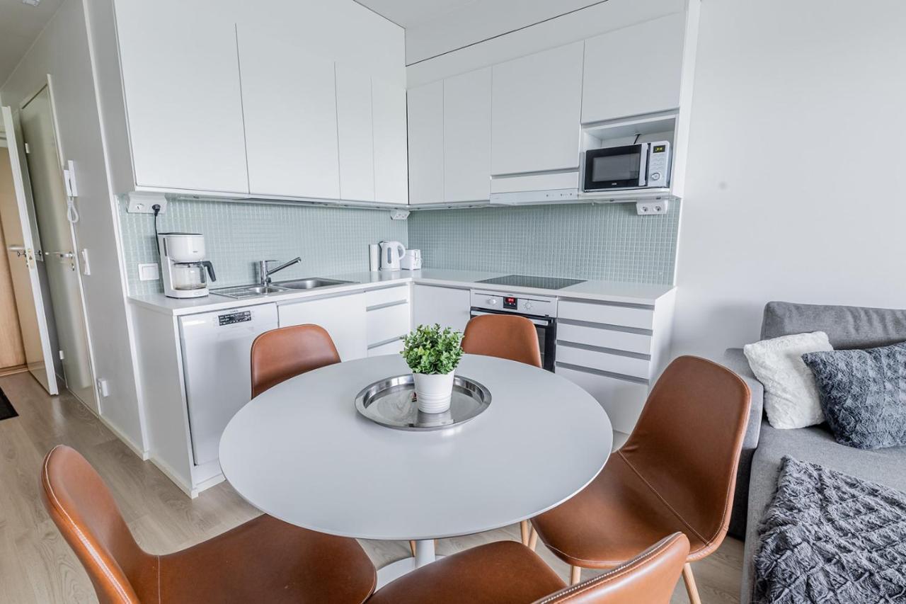 Sleepwell Apartments Niittykumpu 12 - Metro, 15 Min From Helsinki City Espoo Exterior photo