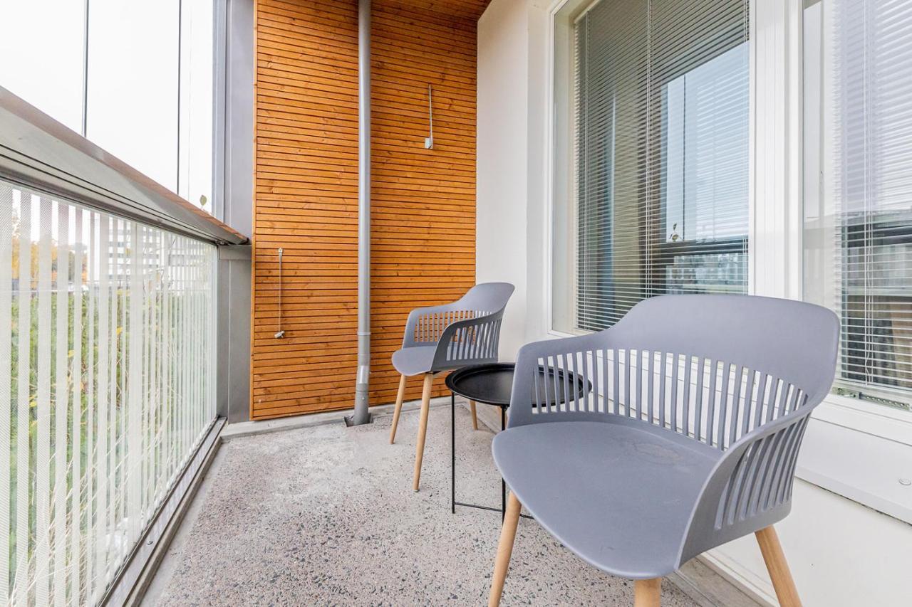 Sleepwell Apartments Niittykumpu 12 - Metro, 15 Min From Helsinki City Espoo Exterior photo